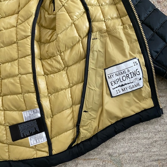NWT THE NORTH FACE Youth Kids Thermoball Lightweight Jacket SIZE S (7-8) - Picture 5 of 8